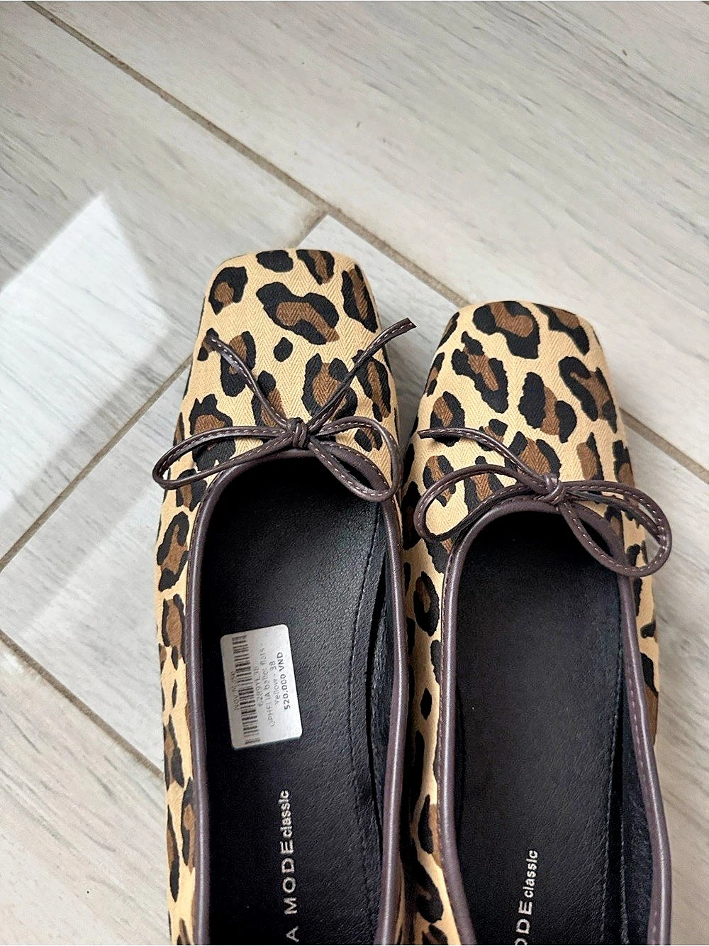 LA MODE Classic Leopard Print Bow Flats US 7.5 New